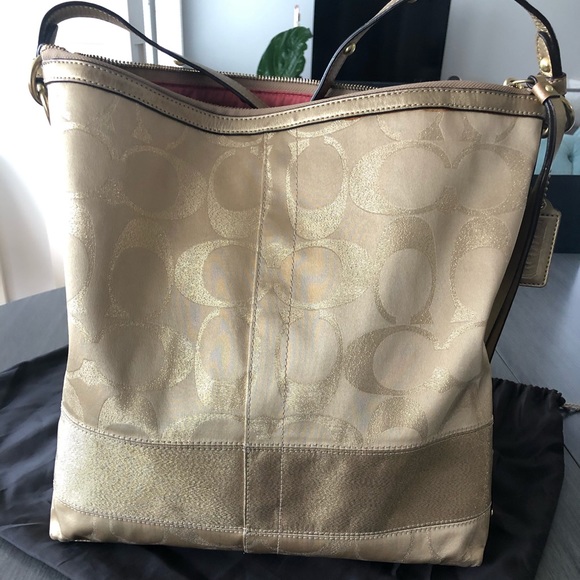 Coach crossbody bag - Picture 1 of 5